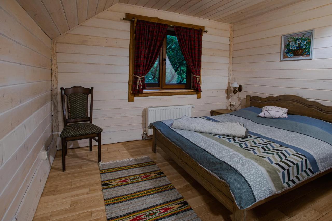 Знакова Хата Appartement Grebenov Buitenkant foto