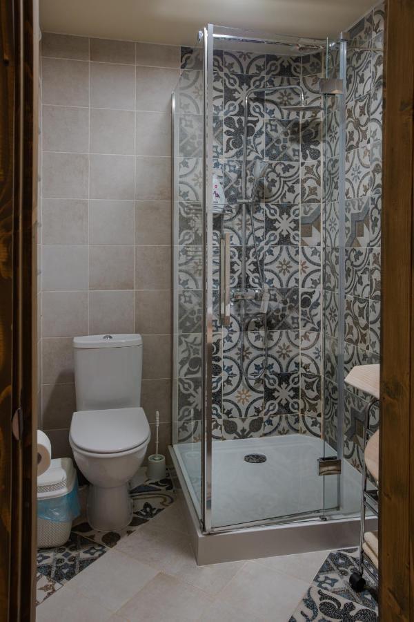 Знакова Хата Appartement Grebenov Buitenkant foto