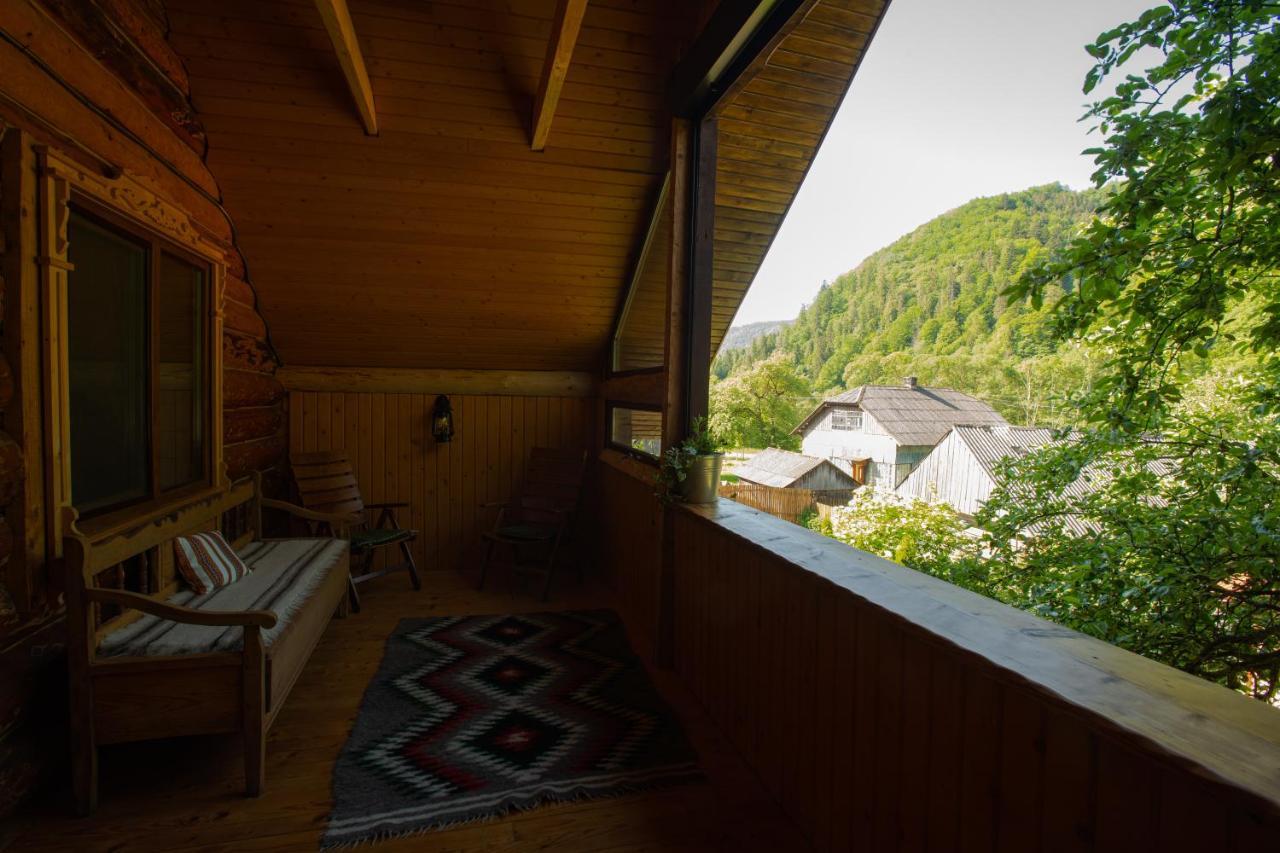 Знакова Хата Appartement Grebenov Buitenkant foto