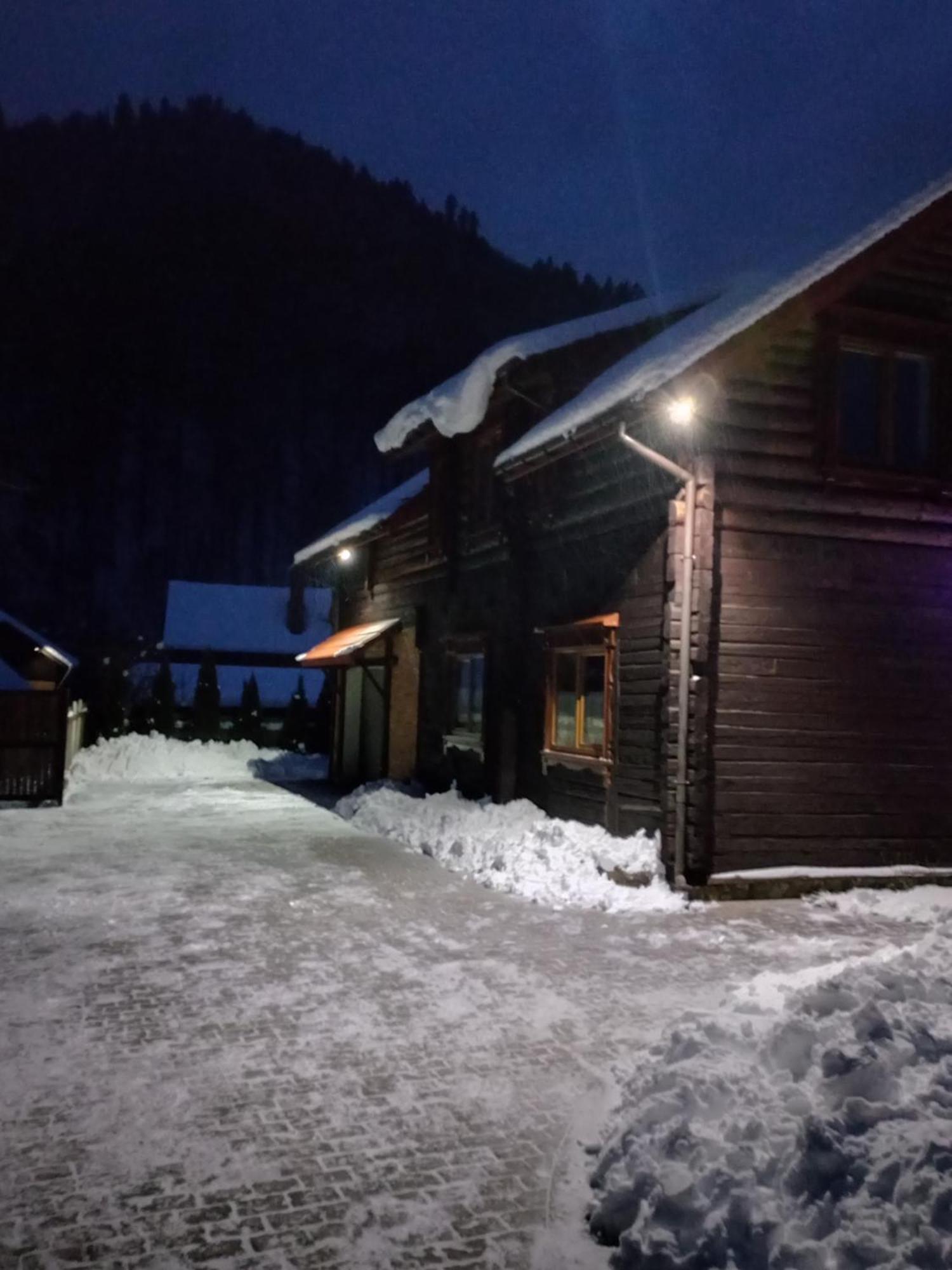 Знакова Хата Appartement Grebenov Buitenkant foto